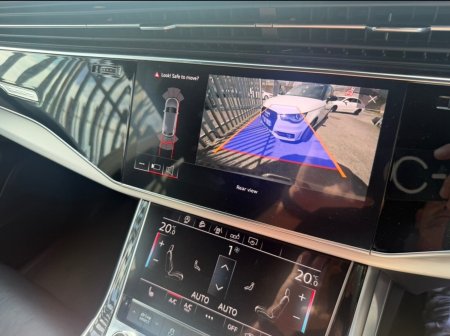 2019 Audi Q8 - photo 18