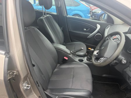 2012 Renault Fluence - photo 14