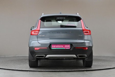 2020 Volvo XC40 - photo 8