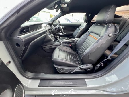 2022 Ford Mustang - photo 17