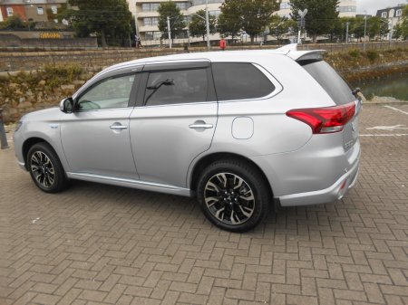 2017 Mitsubishi Outlander - photo 8