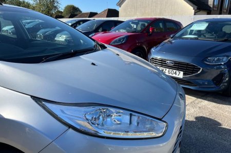 2017 Ford Fiesta - photo 23