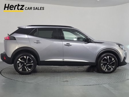 2023 Peugeot 2008 - photo 2