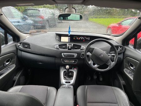 2015 Renault Grand Scenic - photo 18