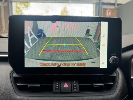 2025 Toyota RAV4 - photo 10