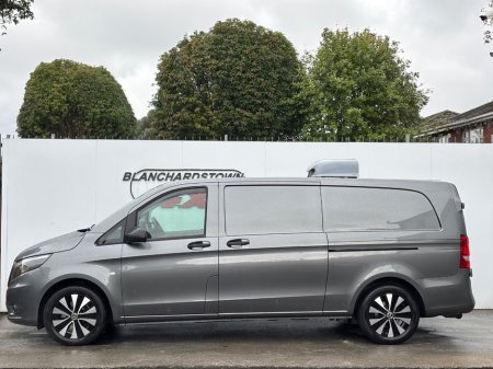 2023 Mercedes-Benz Vito - photo 2