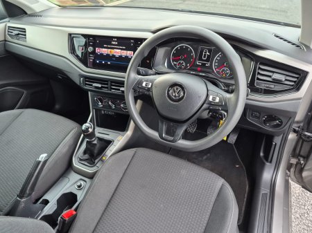 2018 Volkswagen Polo - photo 22