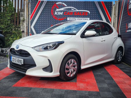 2023 Toyota Yaris - photo 4