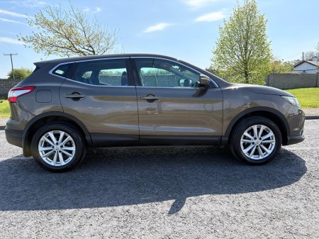 2014 Nissan Qashqai - photo 2