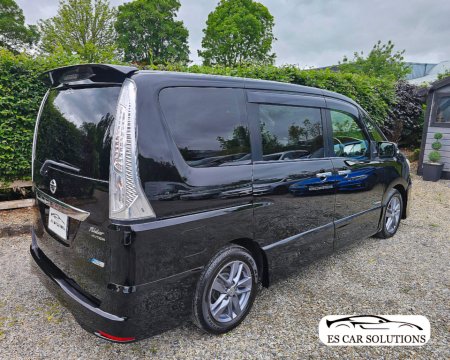 2012 Nissan Serena - photo 8