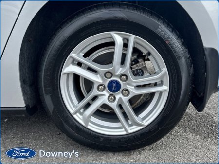 2019 Ford Focus - photo 15
