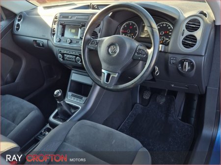 2015 Volkswagen Tiguan - photo 2