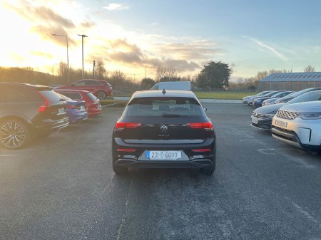 2023 Volkswagen Golf - photo 6