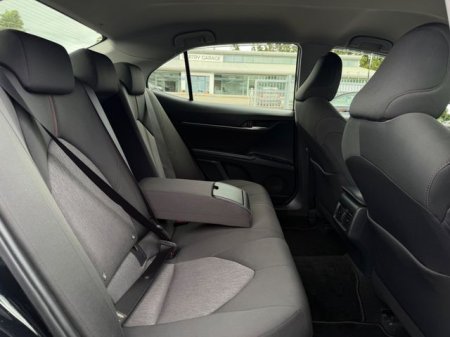 2018 Toyota Camry - photo 32