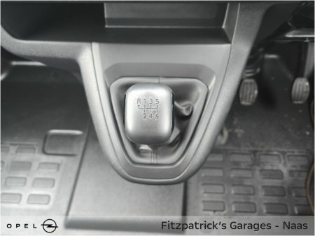 2026 Opel Vivaro - photo 13