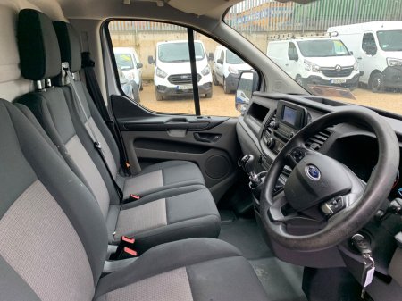 2022 Ford Transit Custom - photo 15