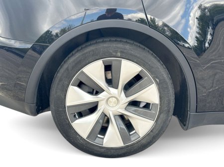 2023 Tesla Model Y - photo 12