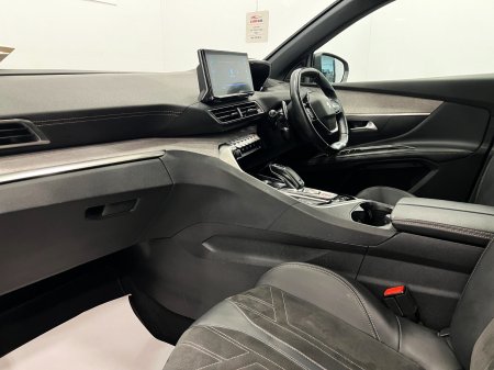2021 Peugeot 5008 - photo 26