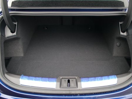 2026 Porsche Taycan - photo 13