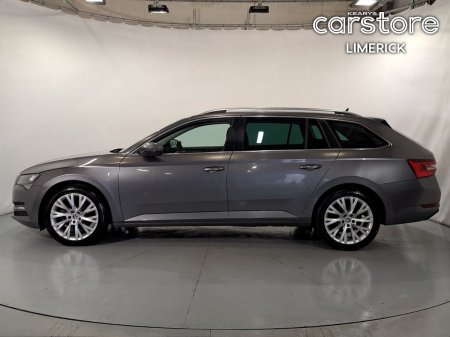 2022 Skoda Superb - photo 6
