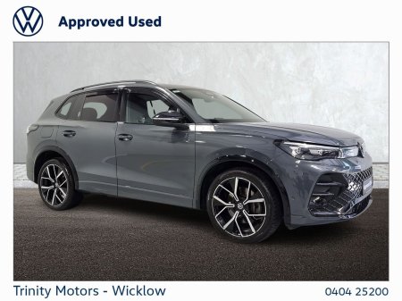 2025 Volkswagen Tiguan ** R-LINE ** 2.0 TDI ** 150BHP ** DSG-AUTOMATIC ** STUNNING SUV ** TRINITY VOLKSWAGEN **