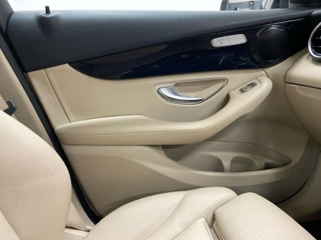 2022 Mercedes-Benz GLC - photo 14