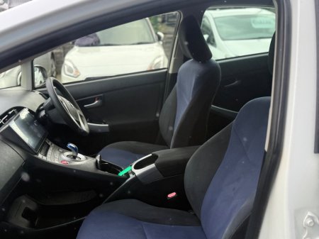 2015 Toyota Prius - photo 13