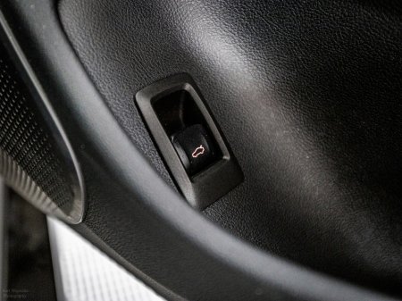 2025 BMW i4 - photo 22