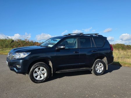 2018 Toyota Land Cruiser - photo 8