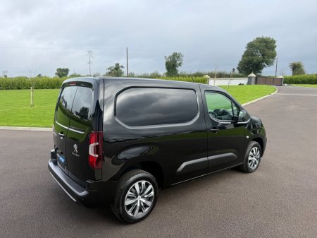 2023 Peugeot Partner - photo 10