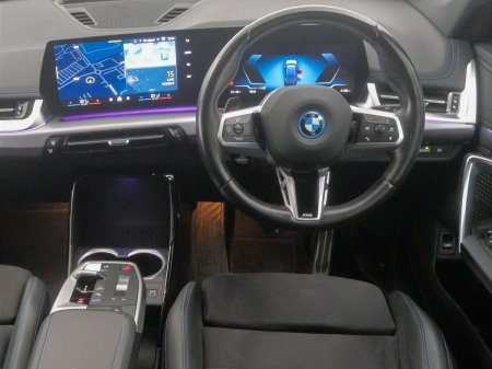 2024 BMW iX1 - photo 5