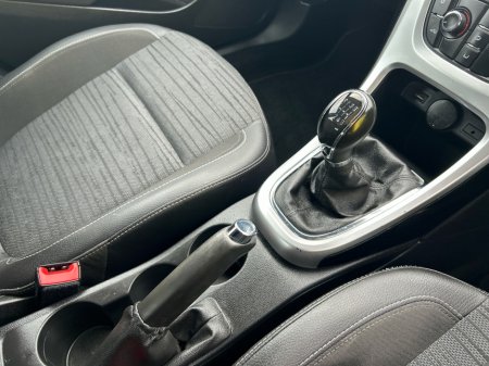 2015 Opel Astra - photo 10