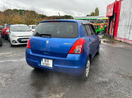 2010 Suzuki Swift - photo 13