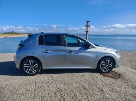 2023 Peugeot 208 - photo 8