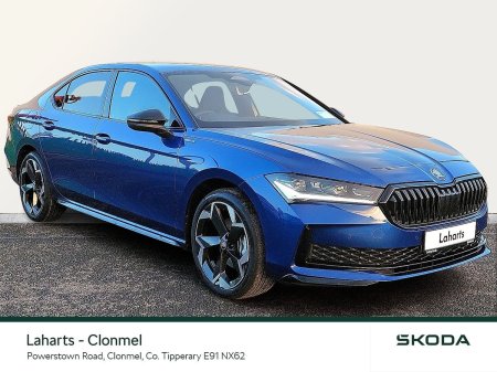 2026 Skoda Superb - photo 2