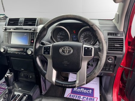 2016 Toyota Land Cruiser - photo 12