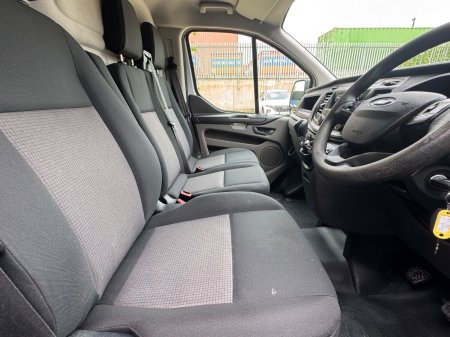 2020 Ford Transit Custom - photo 15