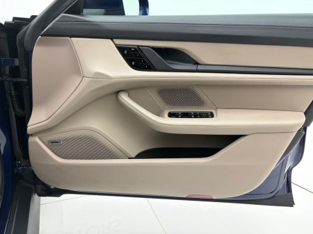 2020 Porsche Taycan - photo 31