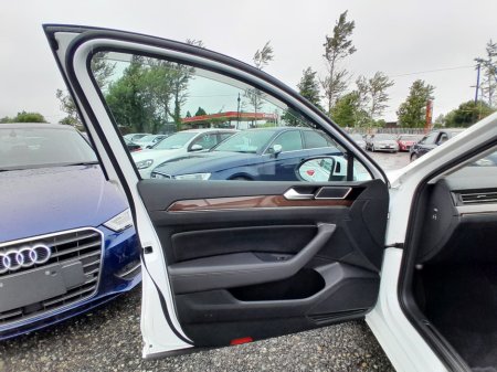 2018 Volkswagen Passat - photo 10