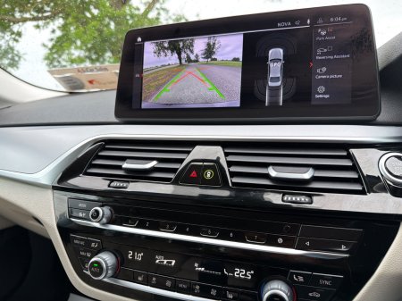 2021 BMW 5-Series - photo 26