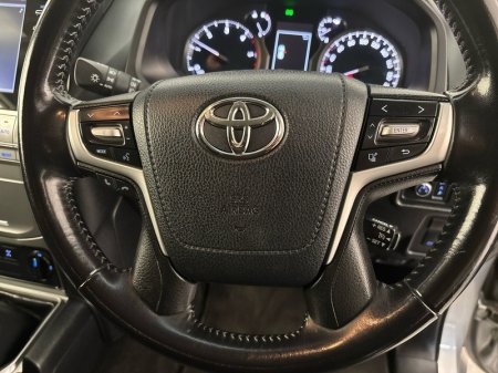 2022 Toyota Land Cruiser - photo 14