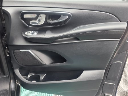 2016 Mercedes-Benz V-Class - photo 22