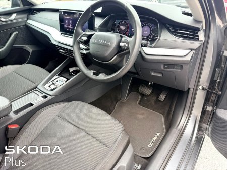 2025 Skoda Octavia - photo 7