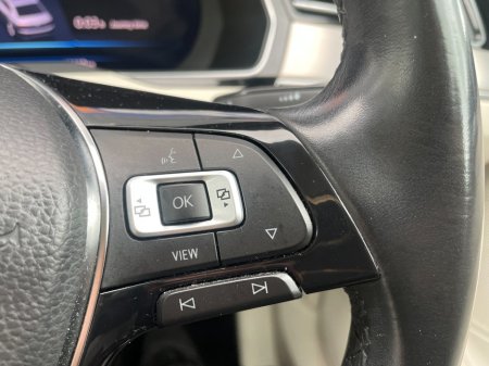2019 Volkswagen Passat - photo 13