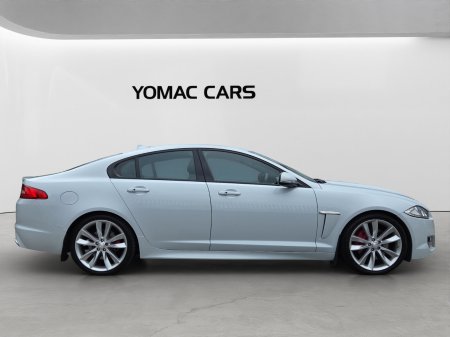 2015 Jaguar XF - photo 2