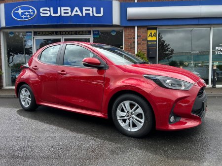 2022 Toyota Yaris - photo 2