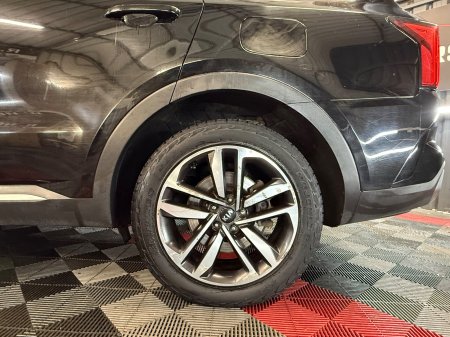 2021 Kia Sorento - photo 16