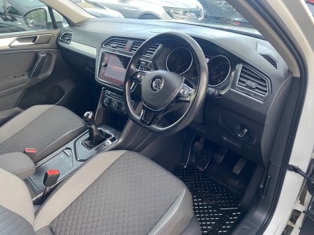 2018 Volkswagen Tiguan - photo 11