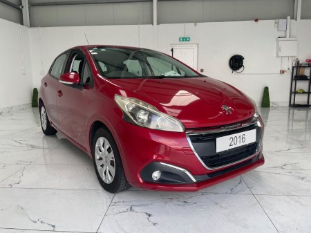 2016 Peugeot 208 - photo 2