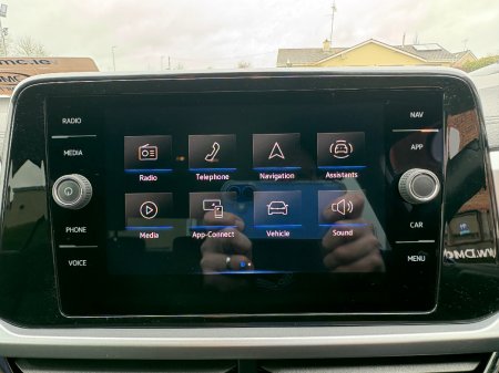 2023 Volkswagen T-Roc - photo 23